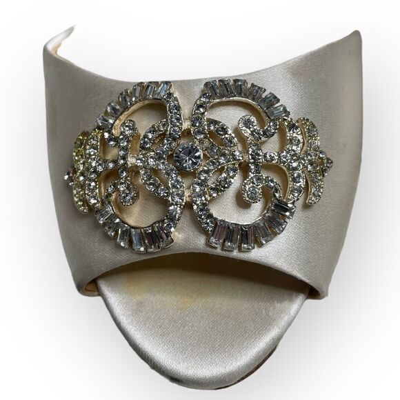 Badgley Mischka Crystal Embellished Wedding Peep Toe Heels Shoes - Picture 4 of 9